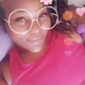 Meet your Posher, Anika